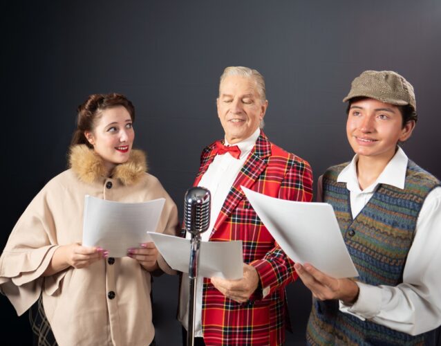 ‘A 1940s Radio Christmas Carol’ brings holiday charm to Iao Theater